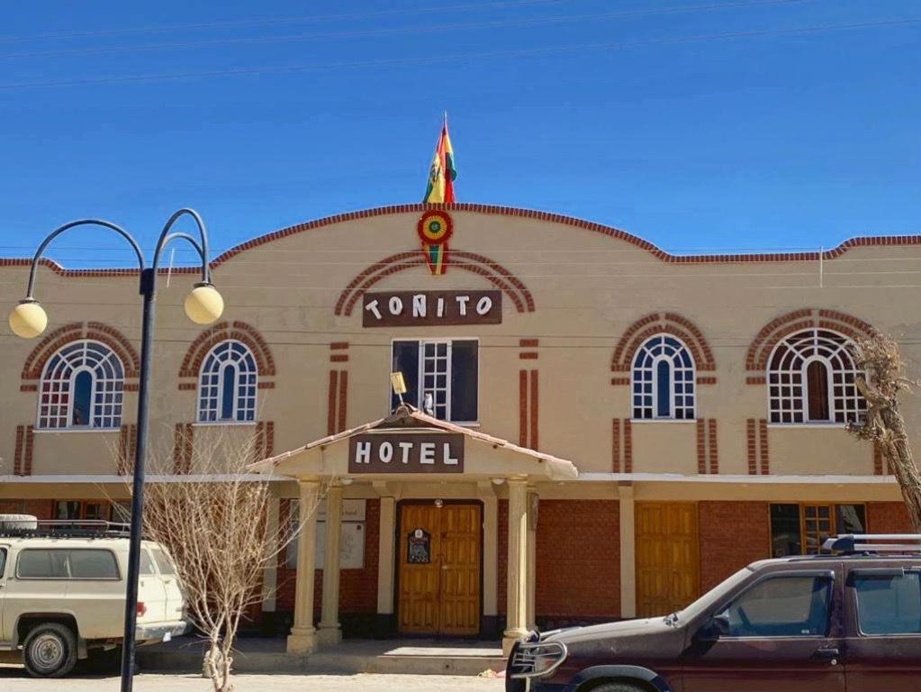 Tonito Hotel Uyuni Buitenkant foto